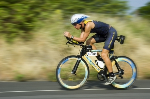 triathalon-cycling-racer-618750_1280